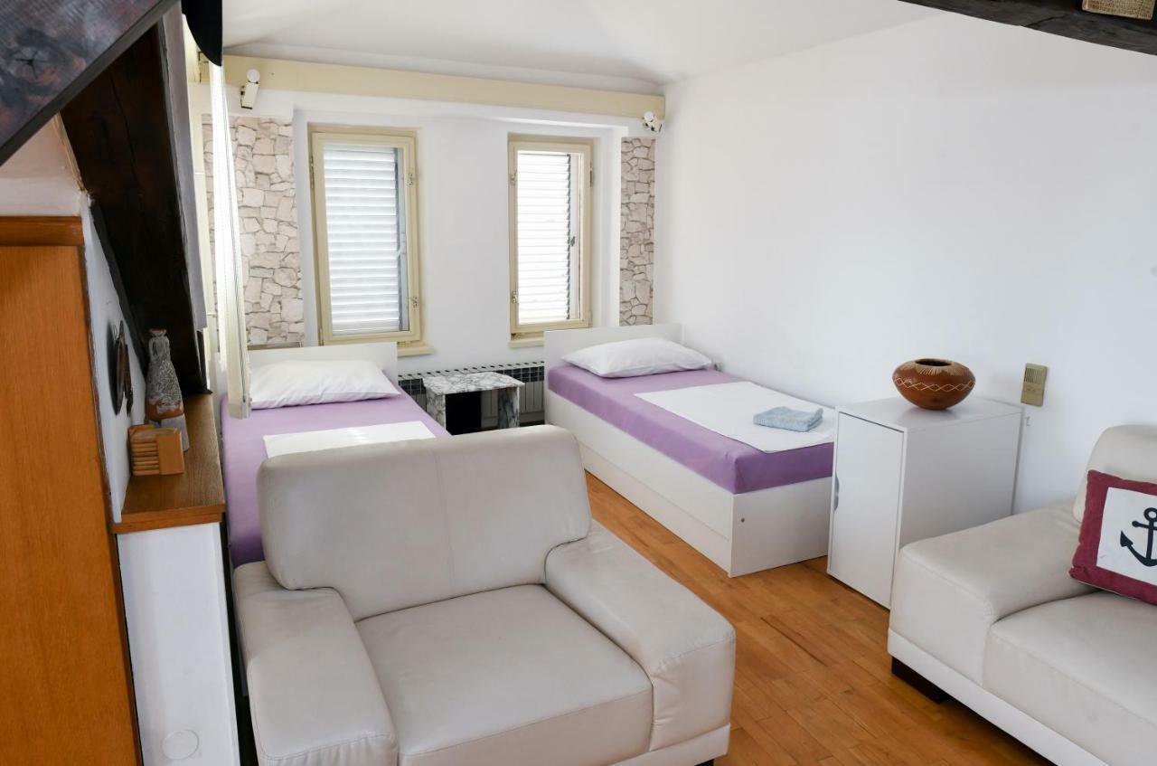 Apartments Bazilika Novalja Eksteriør billede