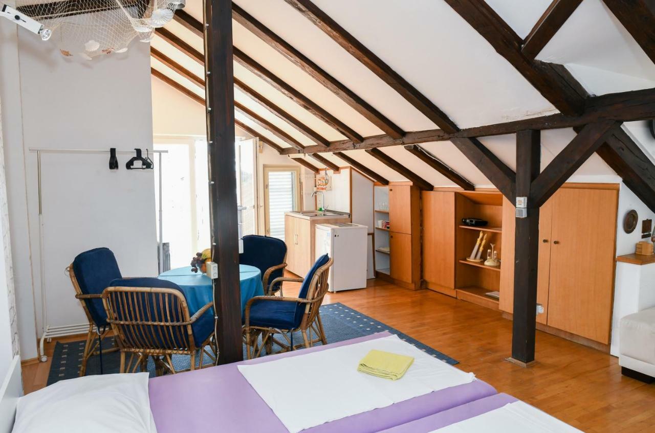 Apartments Bazilika Novalja Eksteriør billede