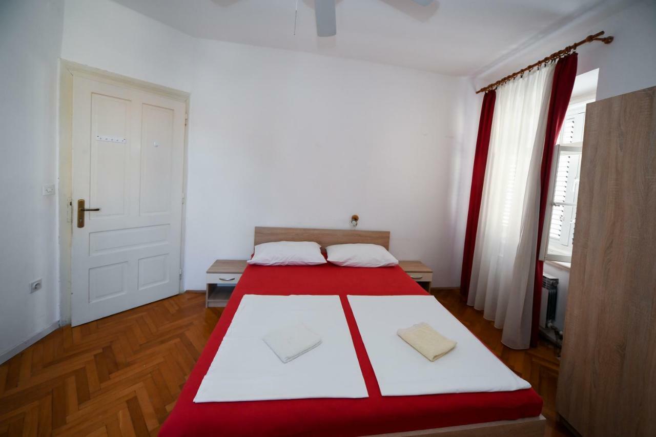 Apartments Bazilika Novalja Eksteriør billede